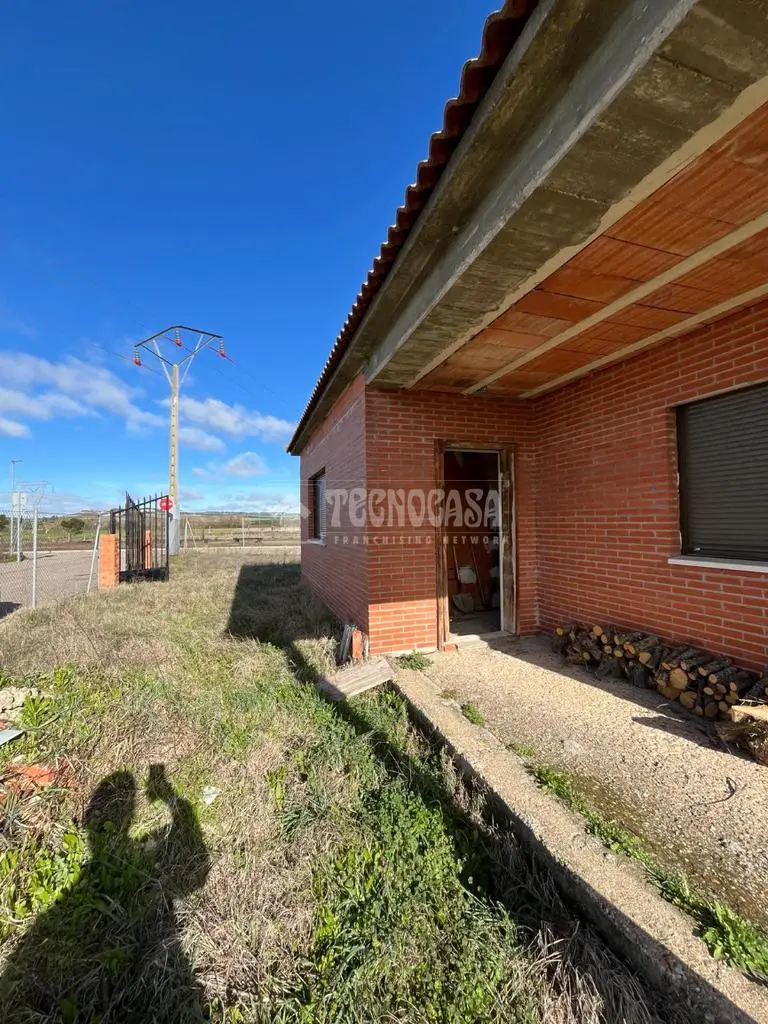 Casa en Venta Villanueva de Duero 3 Dormitorios 546m2