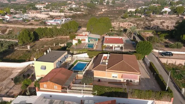 Villa de 7 Dormitorios en Venta Albatera