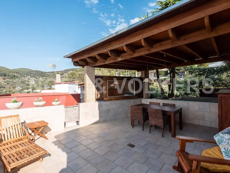 Chalet en venta en Vallirana, Barcelona