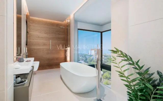 Adosado 4 Dormitorios Marbella Vistas al Mar Piscina Privada