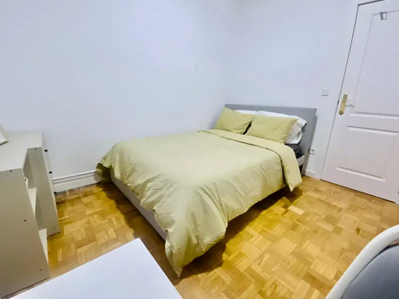 Habitacion Doble en Piso Compartido para Jovenes en Madrid