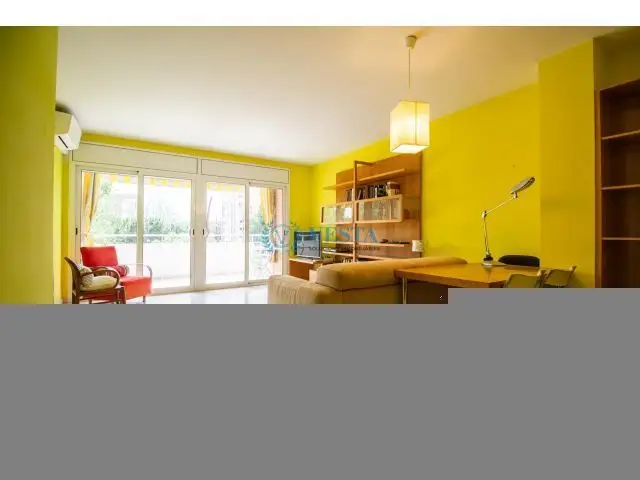 Piso en Reus con Parking y Trastero 4 habitaciones