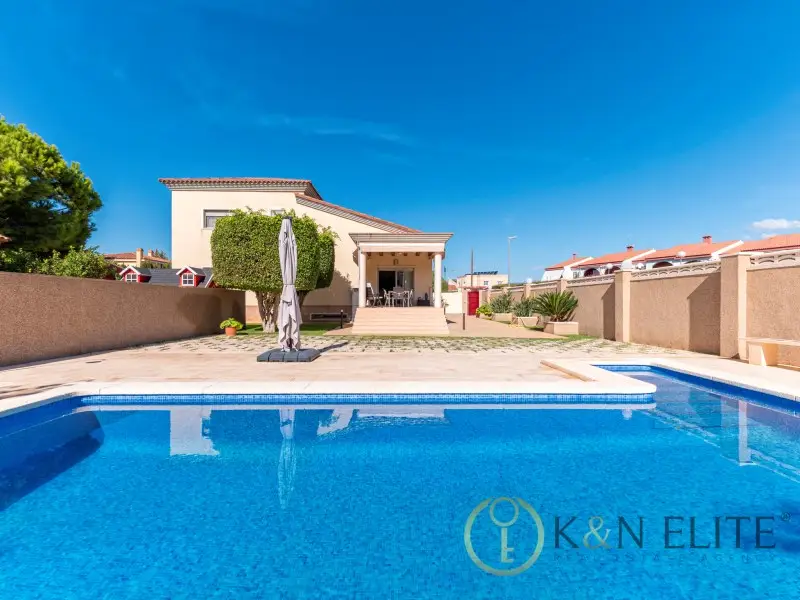 Venta Villa con vistas en Fontilles - Ref VIL_1304