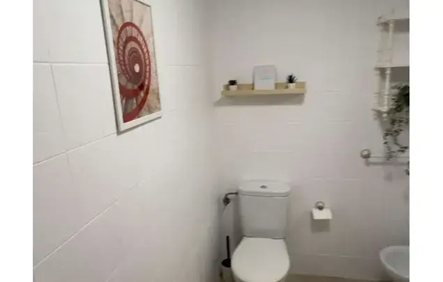 Habitaci
ón Amueblada en Madrid con Gastos Incluidos