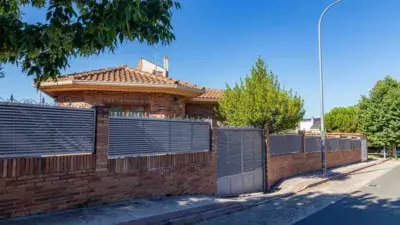 Casa pareada en venta en los Lagos