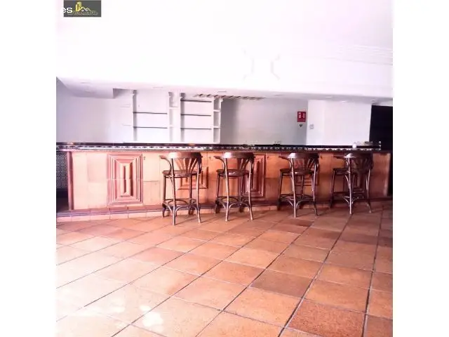 Negocio 60m2 Equipado Listo para Abrir Cerca Colegios y Comercios