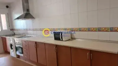 Alquiler Piso Renfe 75m2 2 Dorm 1 Baño Terraza Amueblado