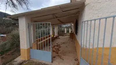 Casa rústica en venta en Calle de la Empedrada, 1