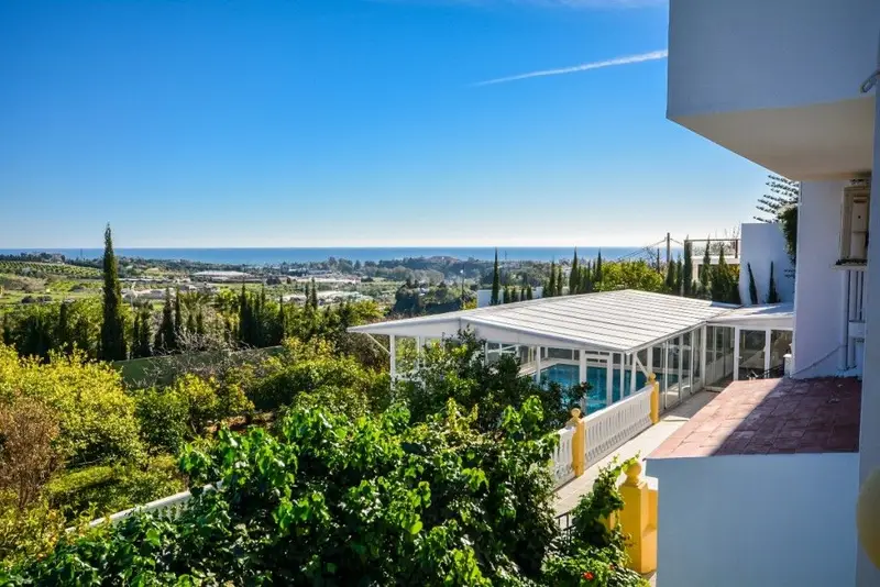 Casa Villa 8 Dormitorios Estepona Vistas al Mar Piscina Establos