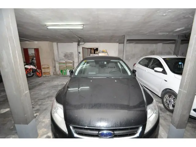 Garaje en Venta en Pinoso 4 Plazas de Aparcamiento