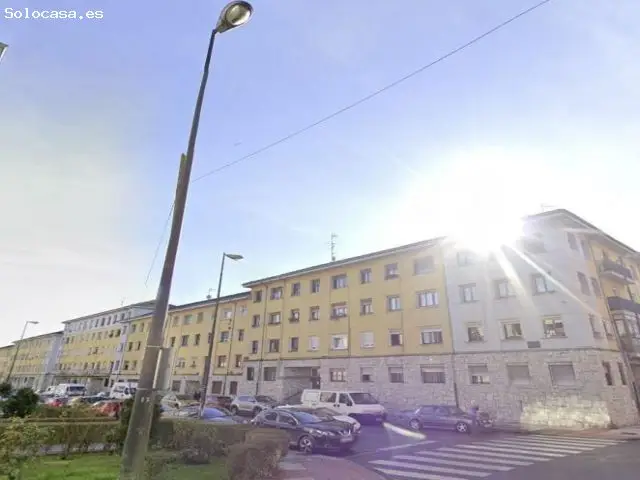 Piso en Oviedo para inversores Con Incidencias