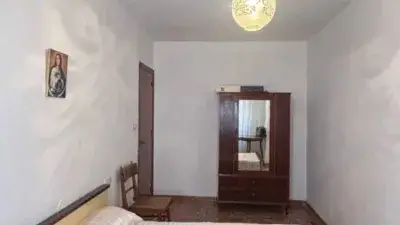 Piso en Venta en Loja: 3 Dormitorios, Ideal Familias