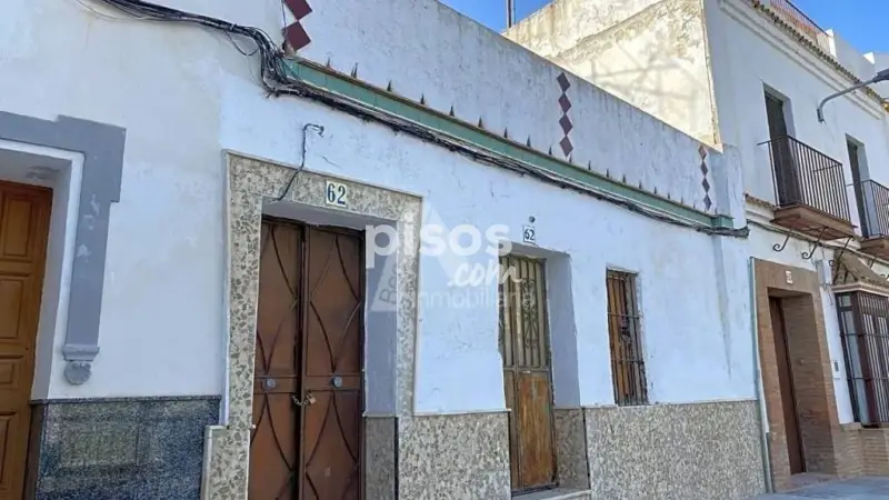 Chalet en venta para reformar en La Silera Lebrija