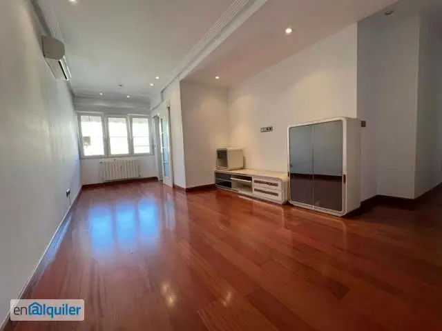 Piso en Madrid con todo incluido 80m2 terraza servicios incluidos