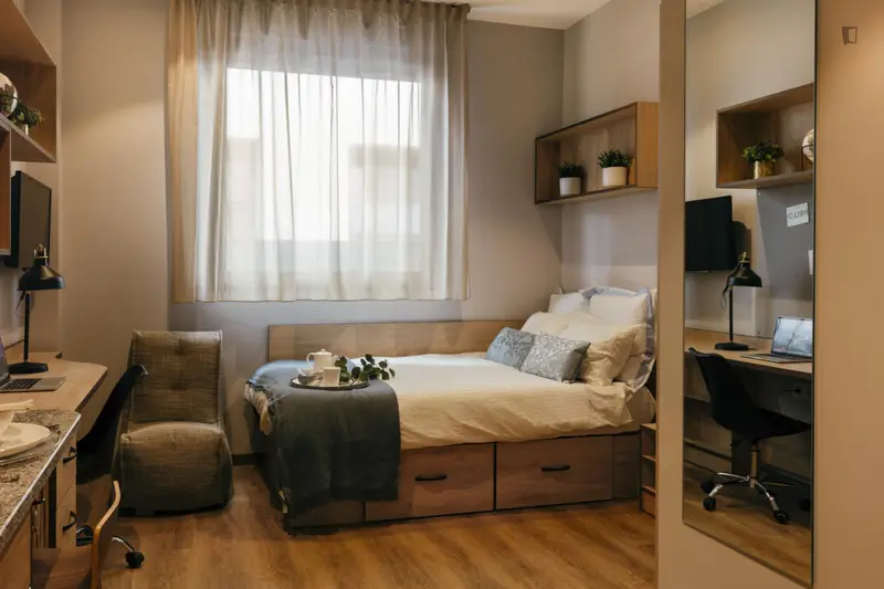 Residencia Estudiantil con Area Aire Libre Agosto 2025