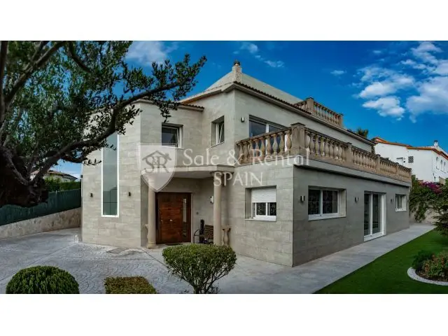 Chalet de Lujo en Venta Lloret de Mar Girona