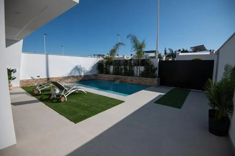 Adosados en Santiago de la Ribera con Piscina Privada
