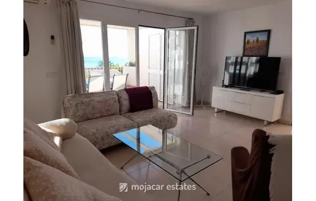 Apartamento con Vistas al Mar en Mojacar Playa