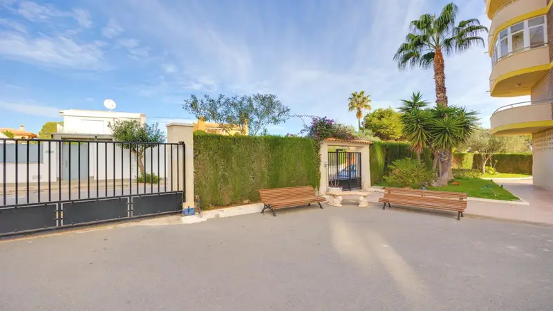 Apartamento 2 Dormitorios La Zenia Costa Orihuela