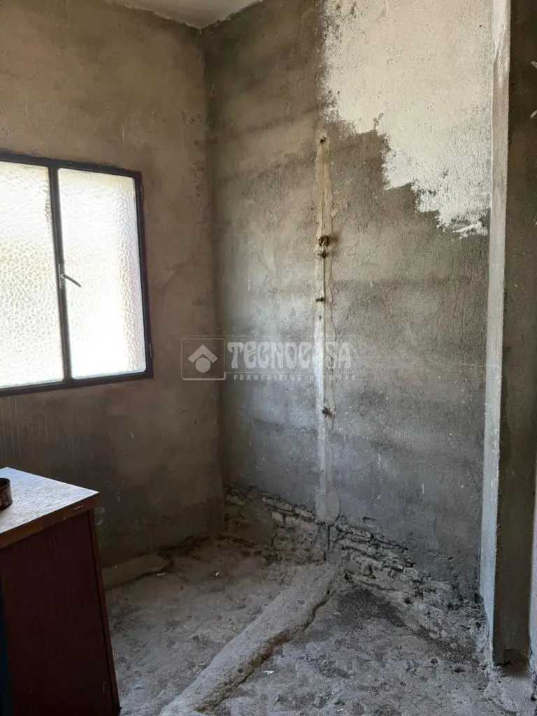 Casa en Venta para Reformar en La Algaba