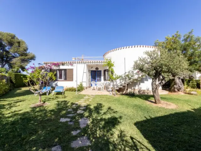 Casa Villa 3 Dormitorios Alquiler Cambrils Espaa