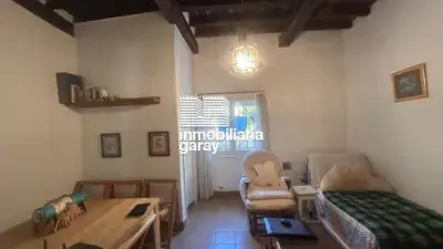 Piso en venta en Frias: ideal para vivir o disfrutar de escapadas rurales