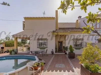 Casa en Espa")]a 3 dormitorios 2 ba")]os terraza