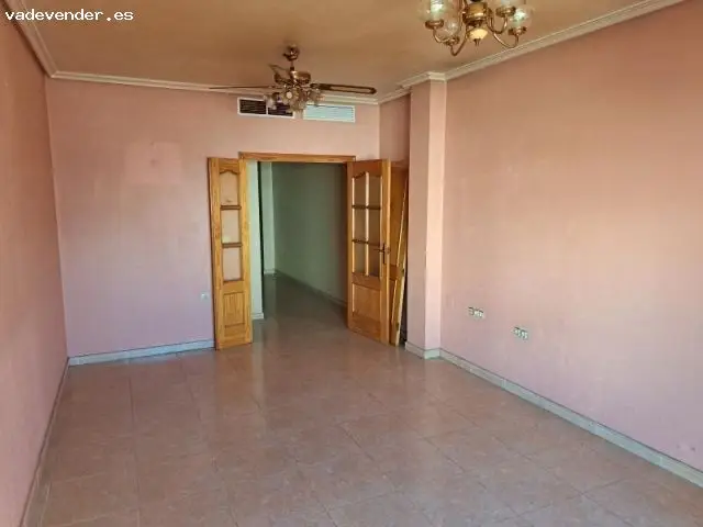 Piso en venta en Almorad
 100m2 3 dormitorios 2 ba
ños