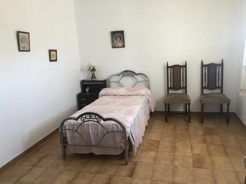 Casa Rural con Jardin y Parcela en Olvera 4 Dormitorios