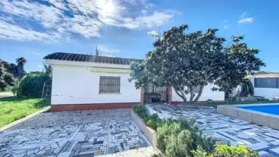 Chalet con Piscina en El Puerto de Santa Maria
