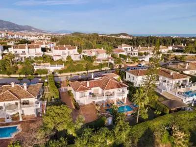 Villa en Primera Linea de Golf El Chaparral 4 Dorm 3 Baños Piscina Privada
