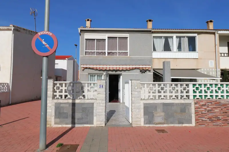 Venta Adosado de 4 habitaciones en Acequion, Torrevieja - Ref: 1840