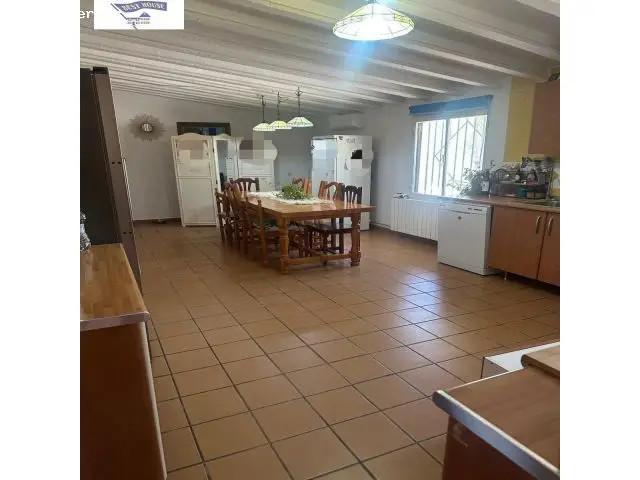 Parcela con Piscina y Nave cerca de Ctra Santa Ana