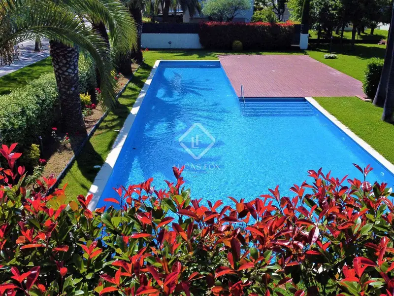 Apartamento en Platja d Aro con Piscina y Jardin Privado