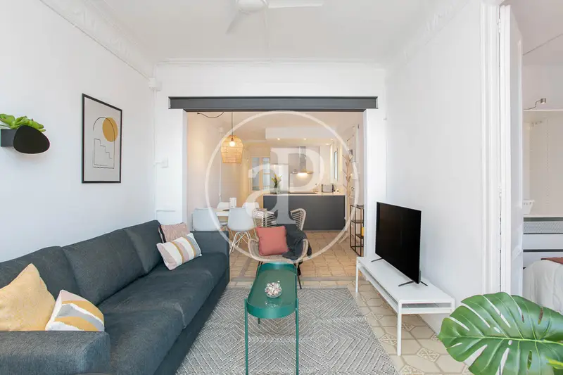 Piso Reformado en Poble Sec 71m2 2 Dormitorios