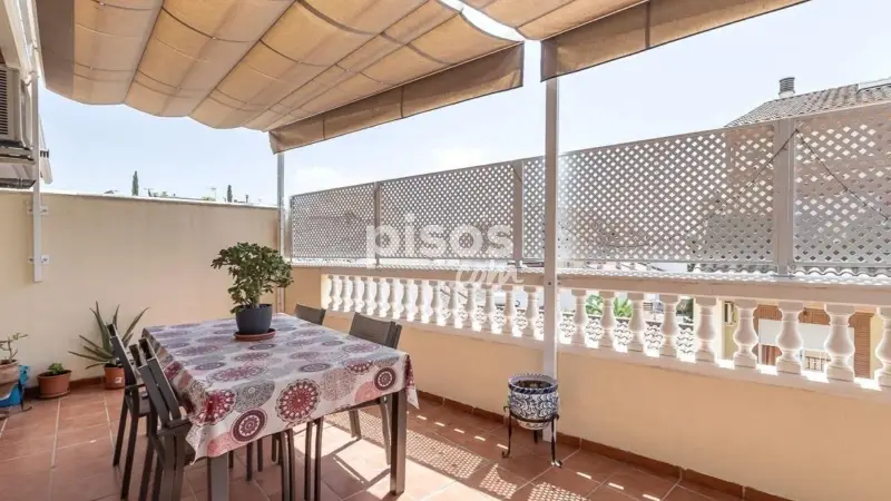 Atico Duplex Premium en Maracena cerca del Metro