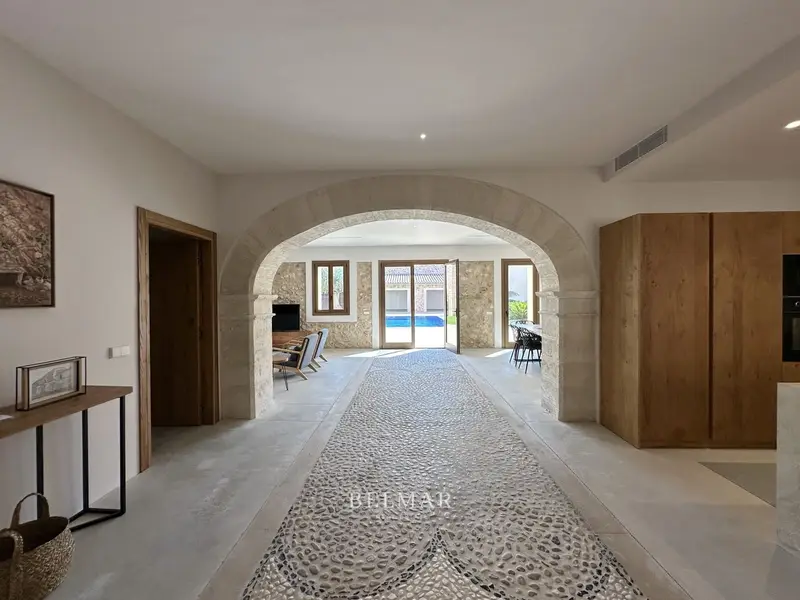 Casa en Alquiler en Sa Pobla Mallorca 5 Dormitorios Piscina Jardin