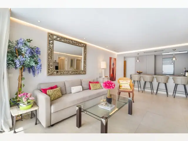 Apartamento 2 Dormitorios Alquiler Marbella Centro