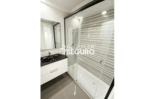 Alquiler Apartamento 3 Dormitorios 100m2 Madrid