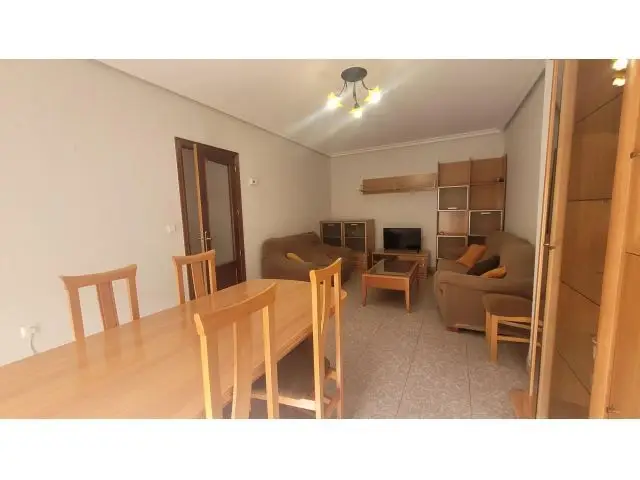 Atico en Venta Puertollano con Terraza y Garaje