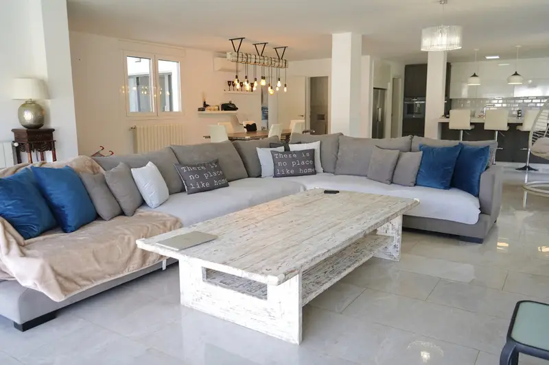 Villa de Lujo en Nueva Andalucia 4 Dormitorios