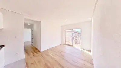 Piso en alquiler en Reyes