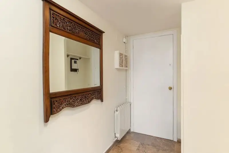 Apartamento de 4 Dormitorios en Gran Via de les Corts Catalanes