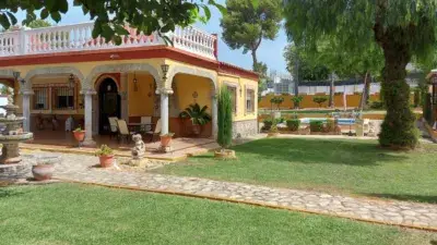 Casa Unifamiliar en Oromana con Piscina y Pista de Tenis