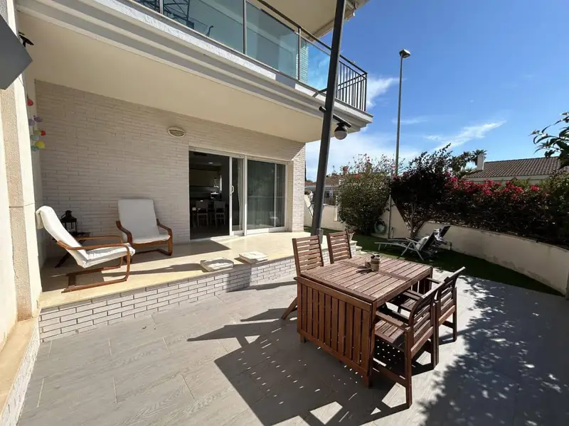 Apartamento en Venta Amposta Tarragona Planta Baja con Jardin y Terraza