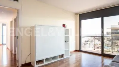 Apartamento en alquiler en Port Badalona con vistas al mar