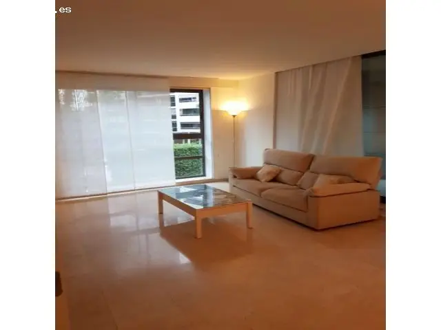 Piso Amueblado Diagonal Mar 3 habitaciones 2 baños