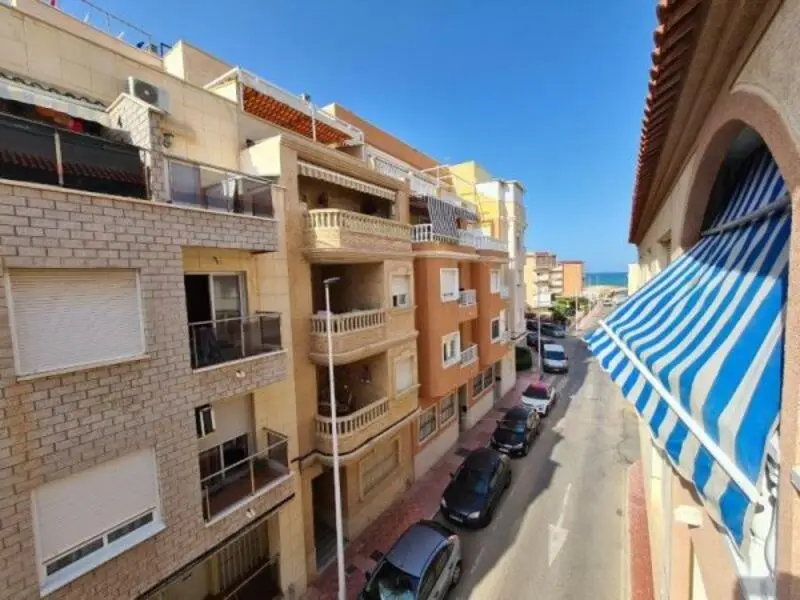 Apartamento en venta La Mata 2 dormitorios cerca de la playa
