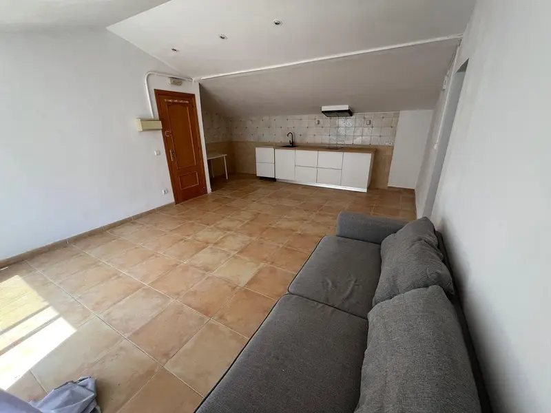 Apartamento 85m2 Premià de Mar Cerca de Playa y Renfe 3 Habitaciones