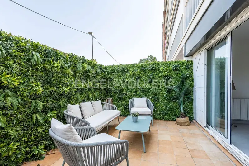 Apartamento en Castelldefels con vistas al mar y licencia turistica
